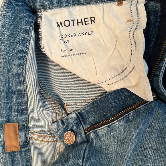 MOTHER Denim The Looker Ankle Fray Jeans in Love Gun Sz 27 - Picture 3 of 11